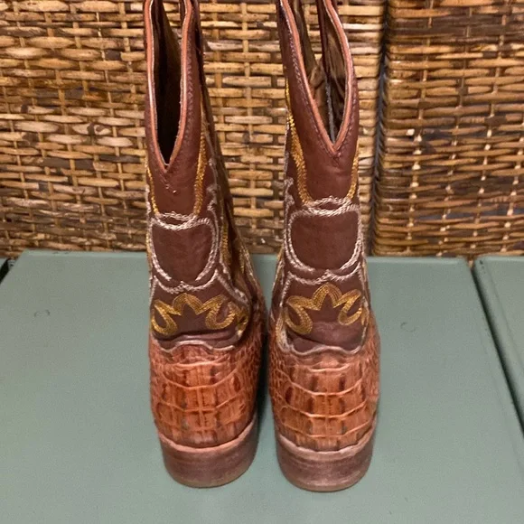 vintage Montenegro tan brown cowboy boots crocodile leather 22 1/2 ? With belt